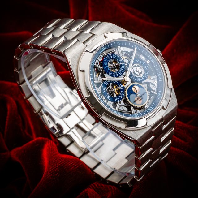 Vacheron Constantin Overseas 4300V/120G-B946 Image 2